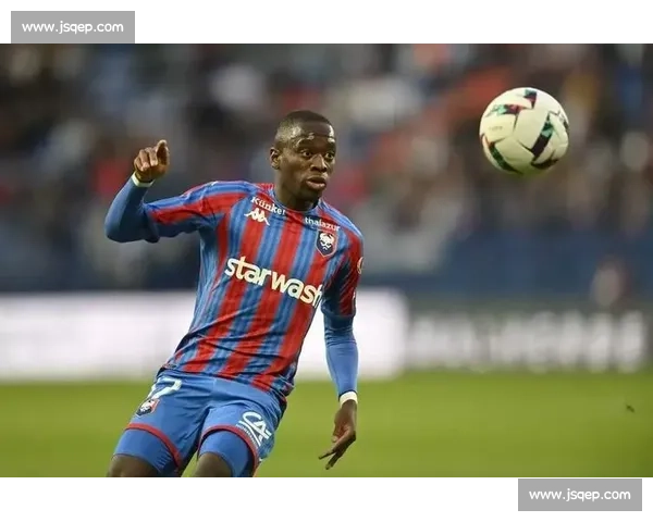 勒阿弗尔瞄准自由身边锋 基耶雷梅成边路补强首选 勒阿弗尔瞄准自由身边锋 基耶雷梅成边路补强首选