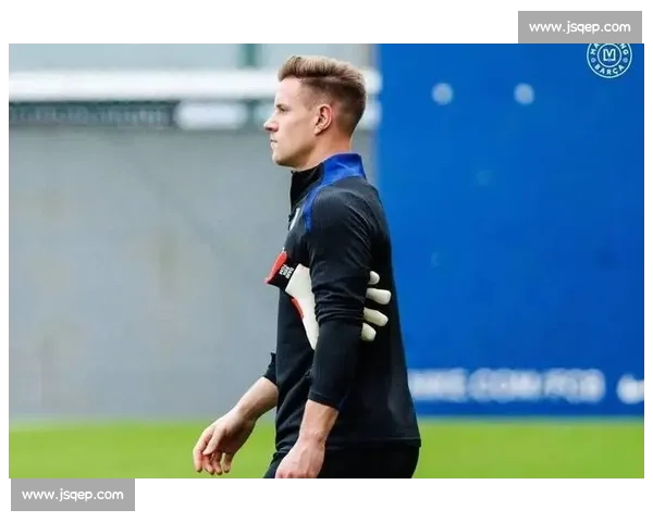 特尔施特根拒离队炮轰巴萨背叛,切尔西 6500 万锁定多特天才边锋 特尔施特根拒离队炮轰巴萨背叛,切尔西 6500 万锁定多特天才边锋