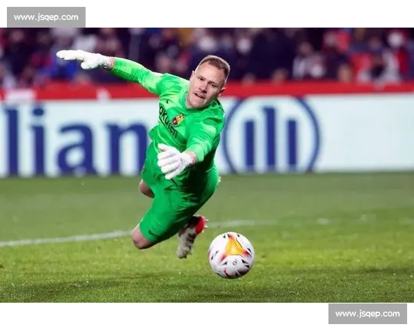 特尔施特根拒离队炮轰巴萨背叛,切尔西 6500 万锁定多特天才边锋 特尔施特根拒离队炮轰巴萨背叛,切尔西 6500 万锁定多特天才边锋