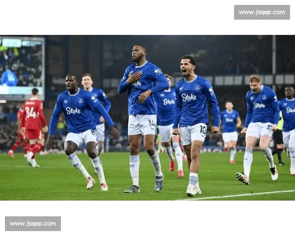 埃弗顿主场迎战曼城全力争胜 蓝月亮能否延续连胜势头